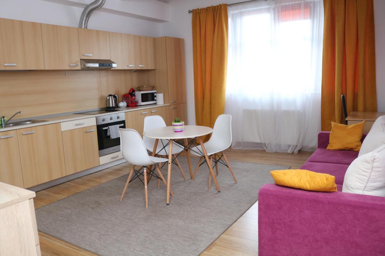 Flowers Apartments Тимишоара Экстерьер фото